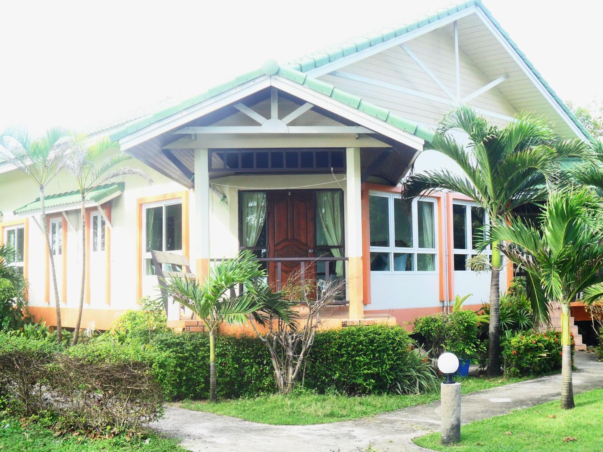 Lanta Palm Beach Resort , Beach Bungalow - Ko Lanta Pokój zdjęcie