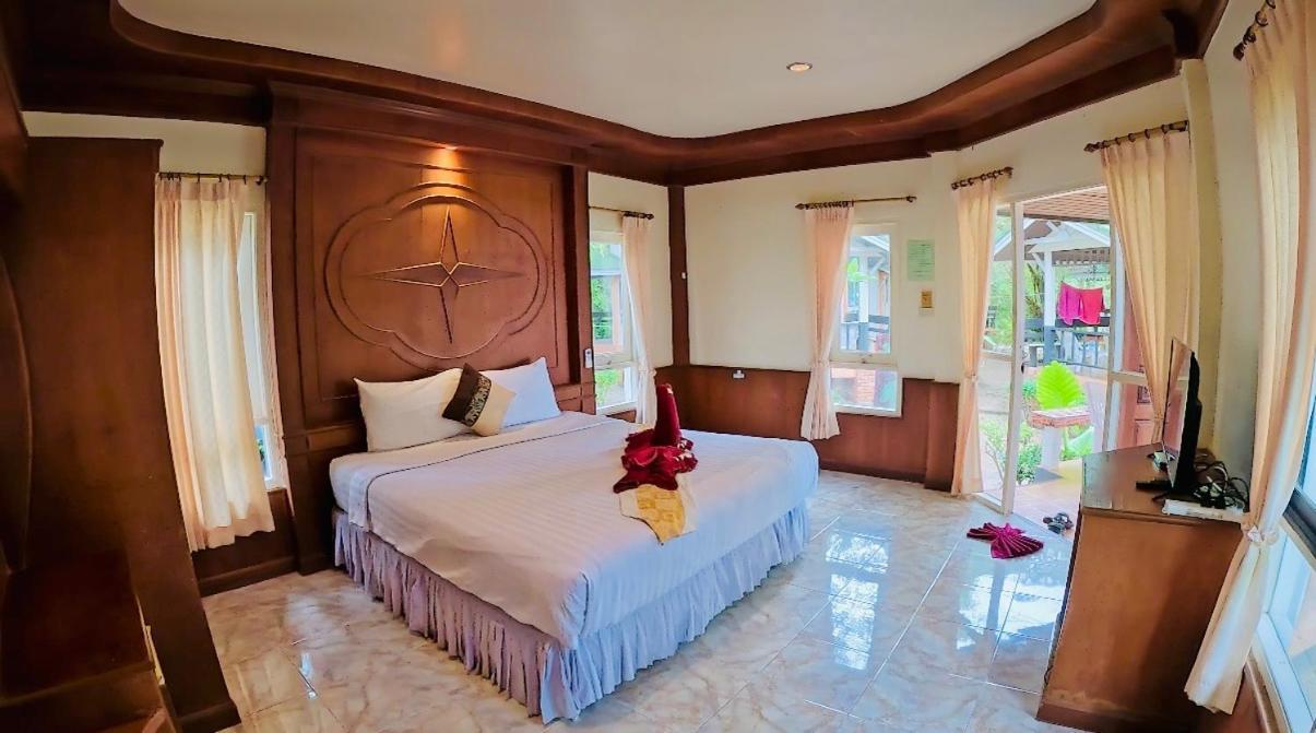 Lanta Palm Beach Resort , Beach Bungalow - Ko Lanta Zewnętrze zdjęcie