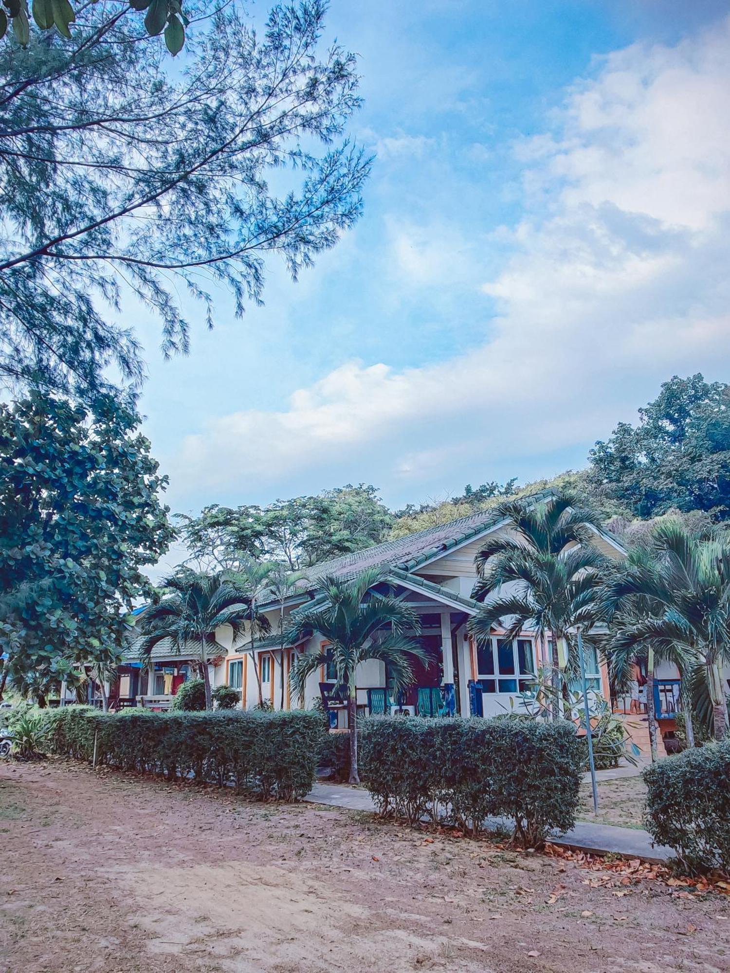 Lanta Palm Beach Resort , Beach Bungalow - Ko Lanta Zewnętrze zdjęcie
