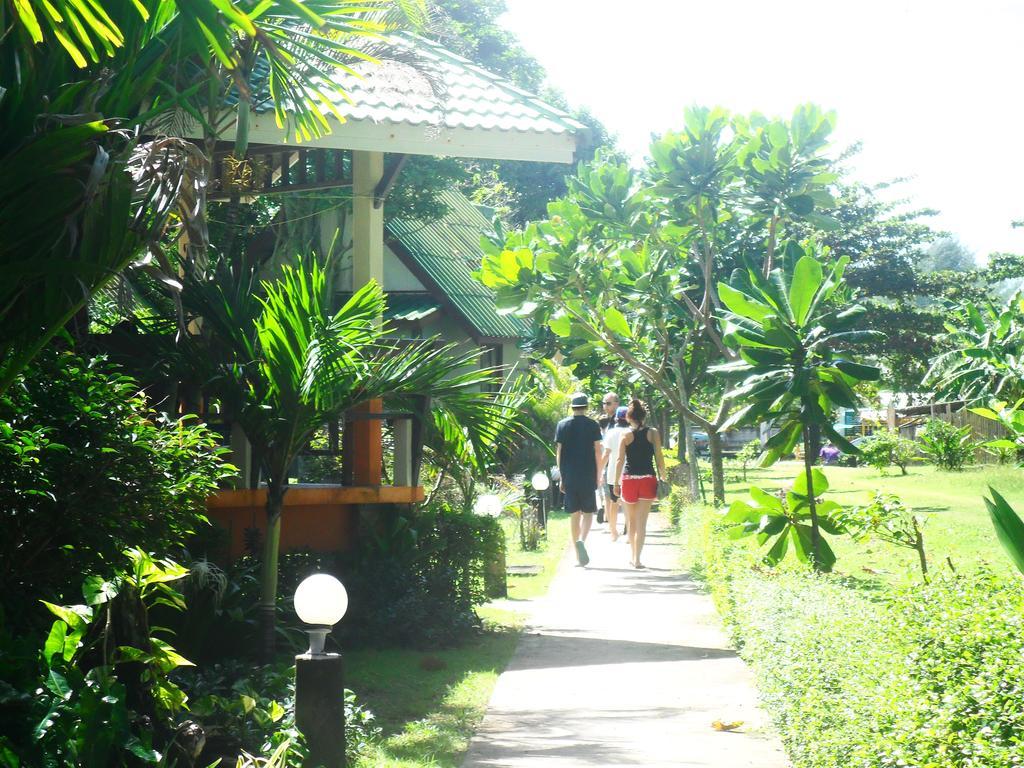 Lanta Palm Beach Resort , Beach Bungalow - Ko Lanta Zewnętrze zdjęcie