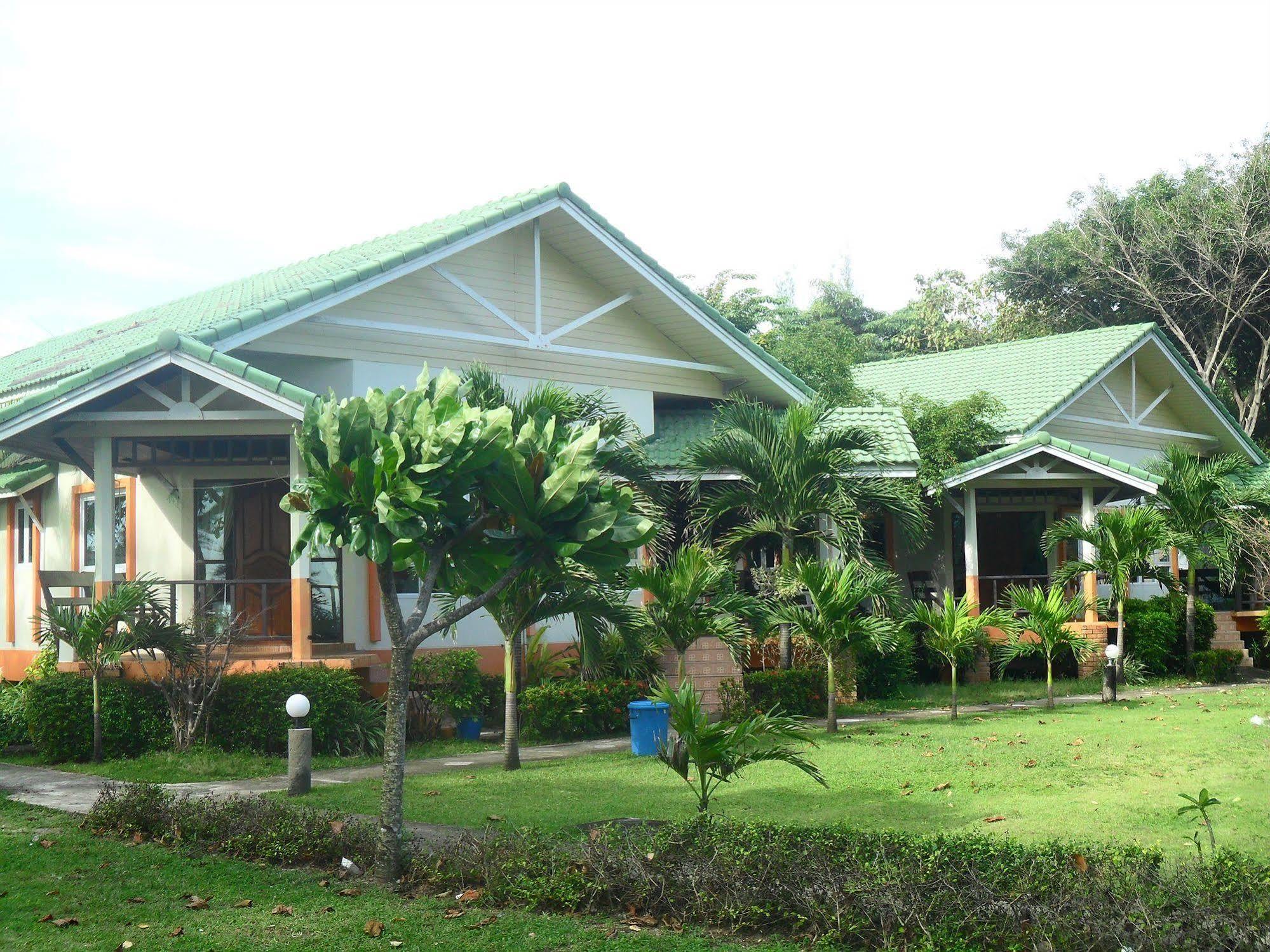 Lanta Palm Beach Resort , Beach Bungalow - Ko Lanta Zewnętrze zdjęcie